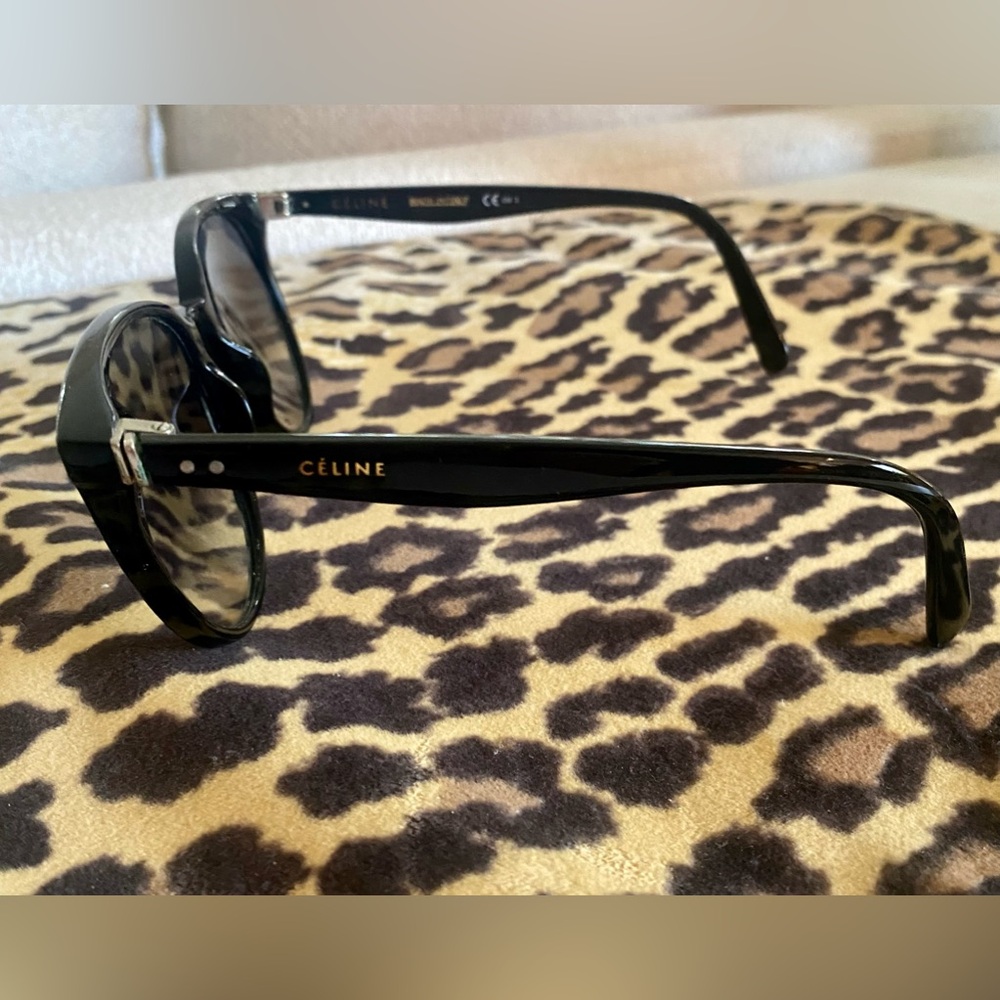 Celine Black Oversized Gradient Lens Sunglasses CL 41068/S - Picture 5 of 7